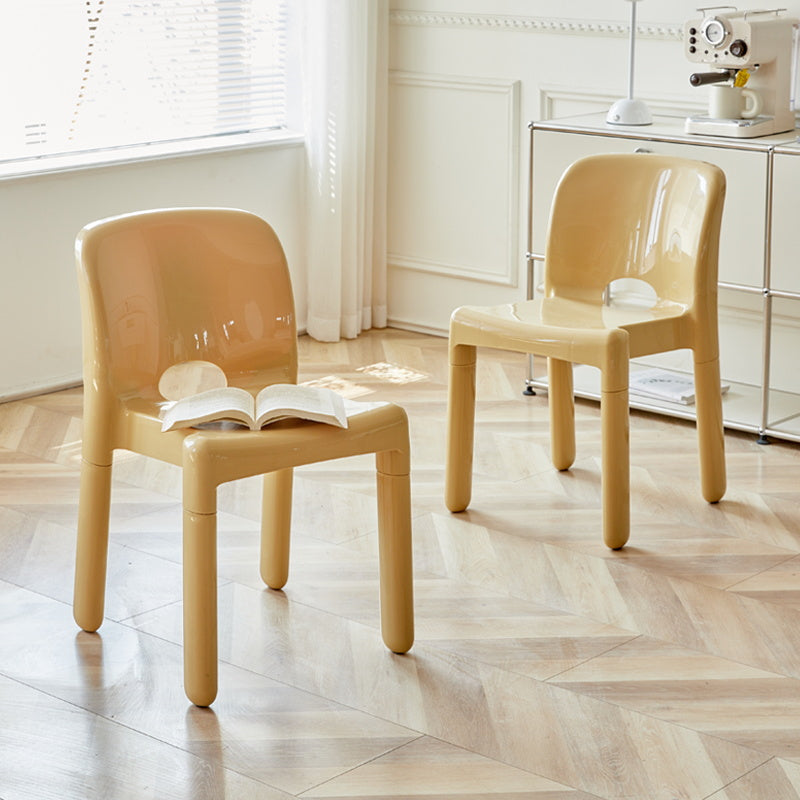Retro Cream Nordic Chair with Plastic Backrest for Home, Café or Studio
